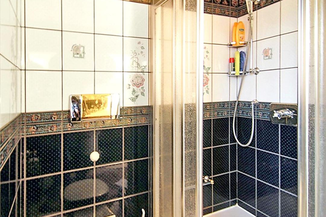Photo of Bathroom in Tinnum