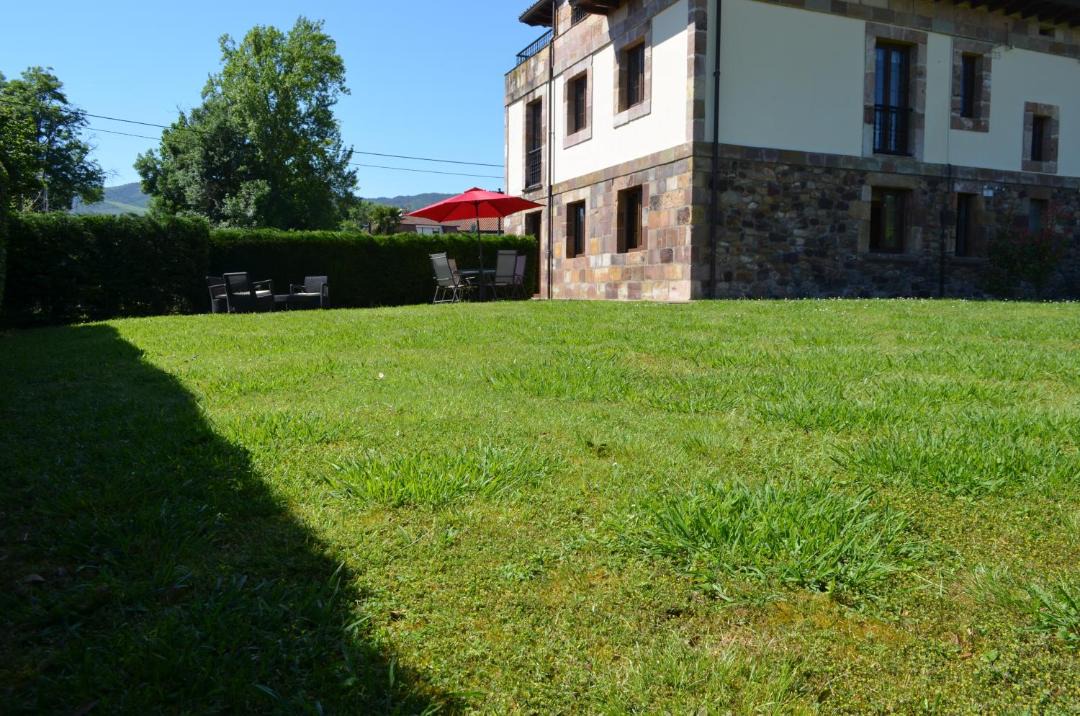 Photo of Buildings in Liendo