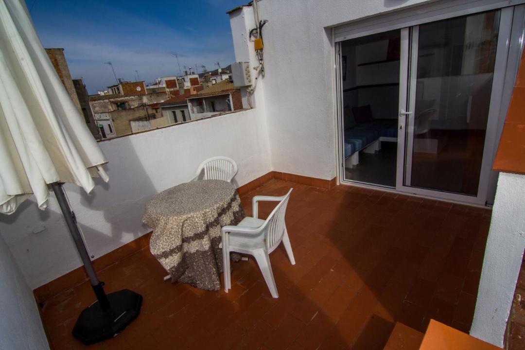 Photo of Patio Balcony in Roses Town Center