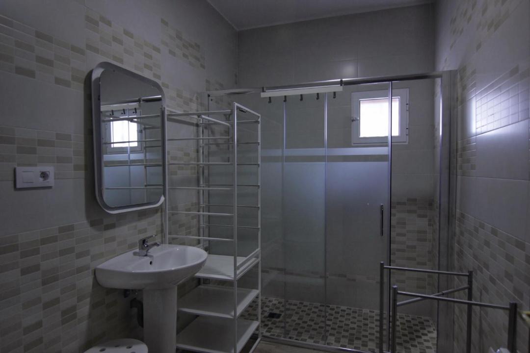 Photo of Bathroom in Cedillo