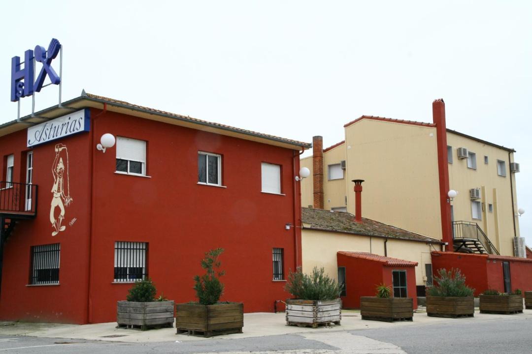 Photo of Buildings in Jarilla