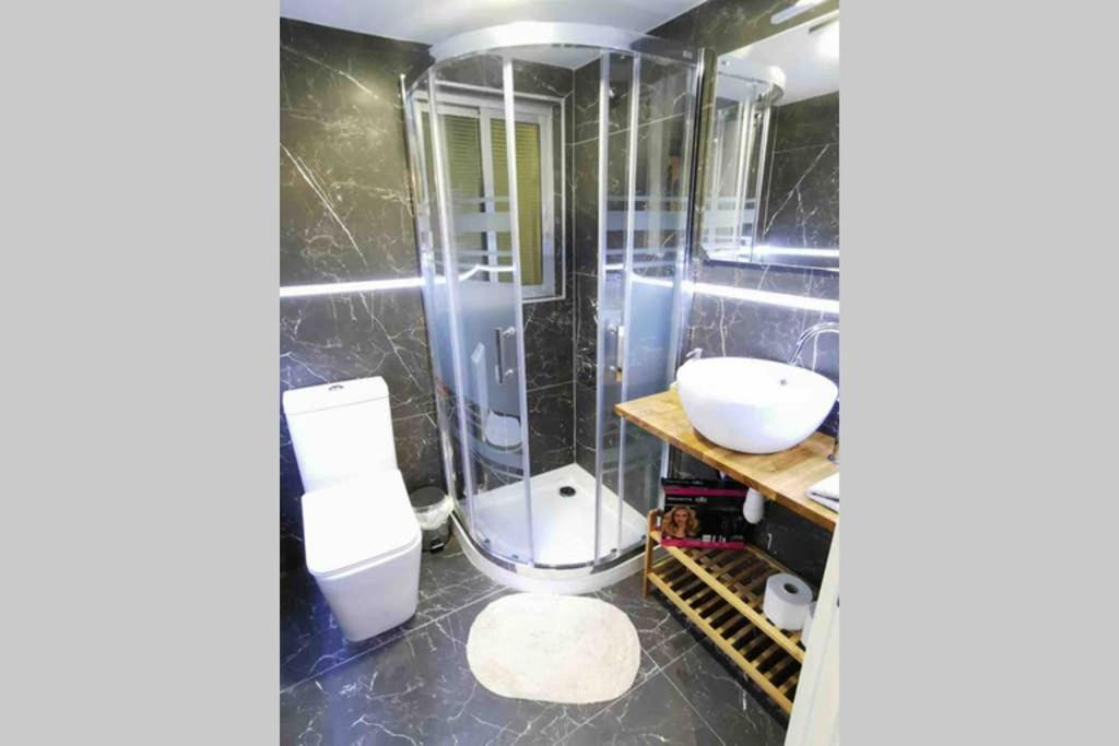 Photo of Bathroom in Santander