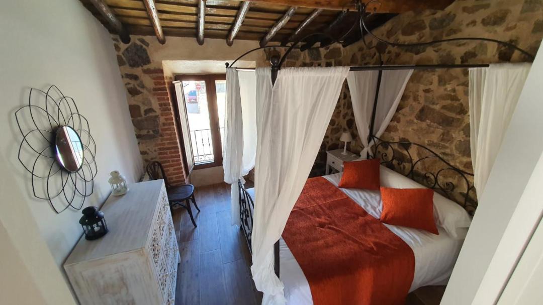 Photo of Bedroom in Old Town of Avila