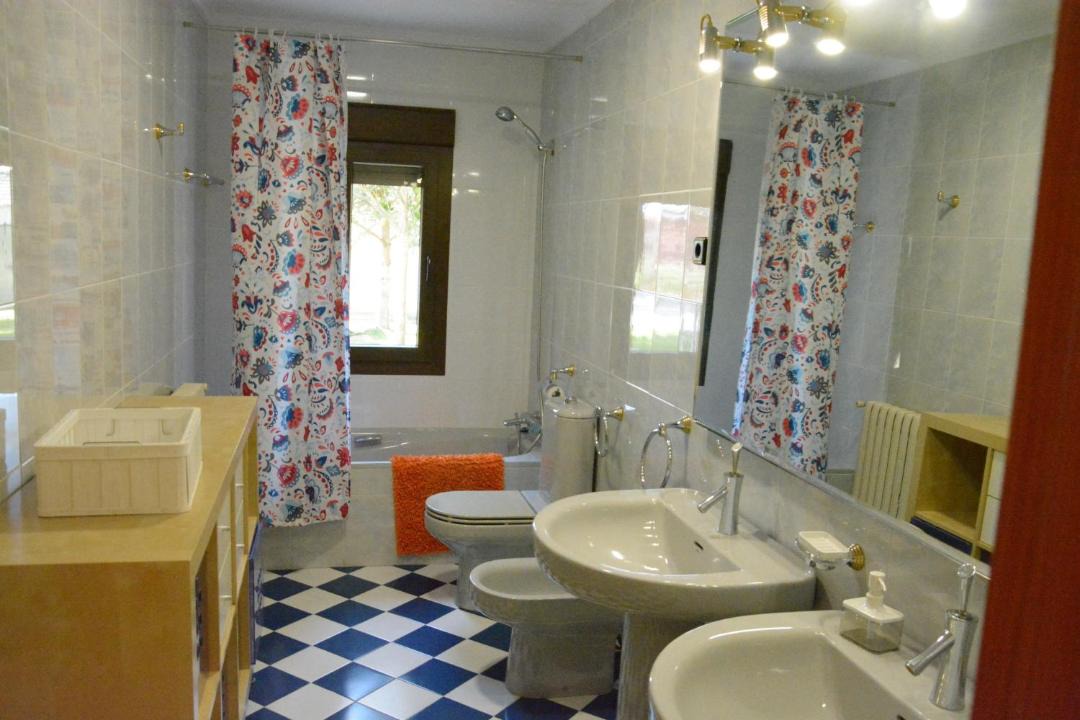 Photo of Bathroom in Teruel