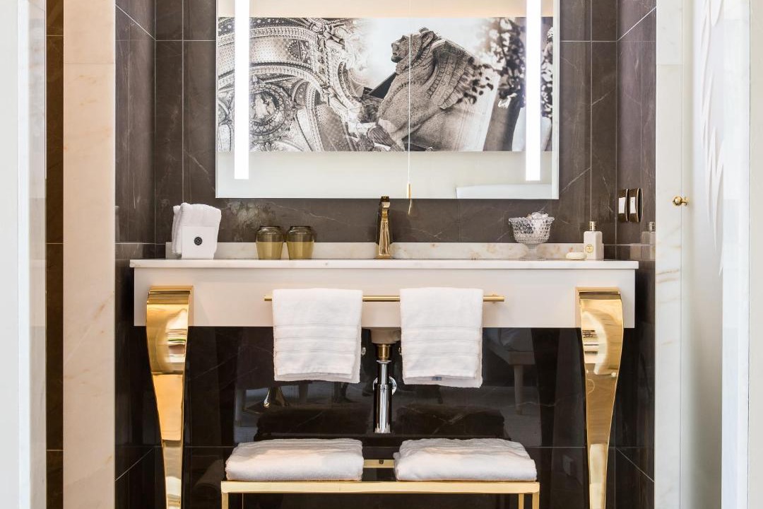 Photo of Bathroom in Les Cordeliers