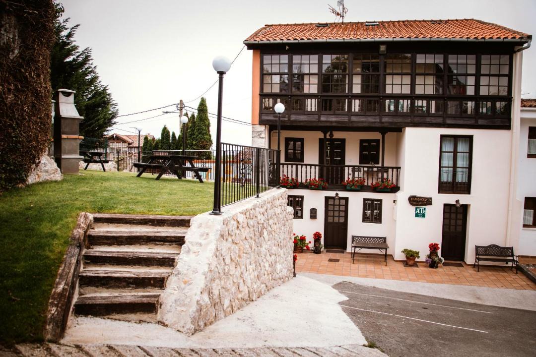Photo of Buildings in Poo