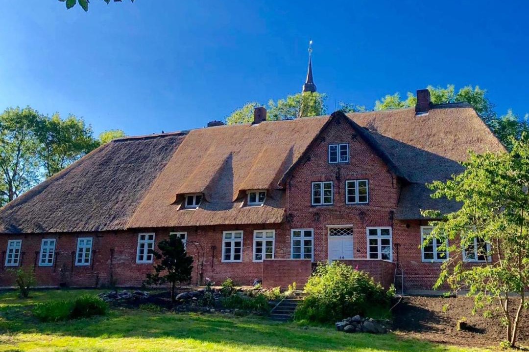 Photo of Buildings in Tetenbull