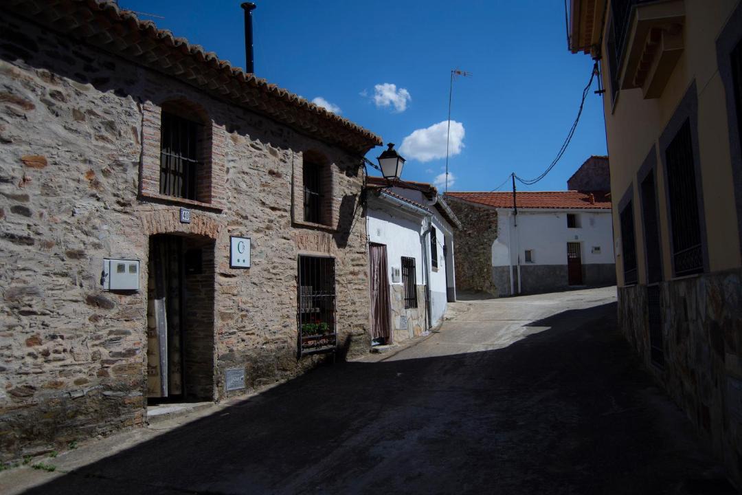 Photo of Buildings in Serrejon
