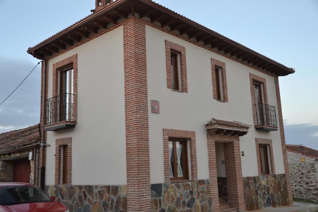 Photo of Buildings in San Cristobal de Segovia
