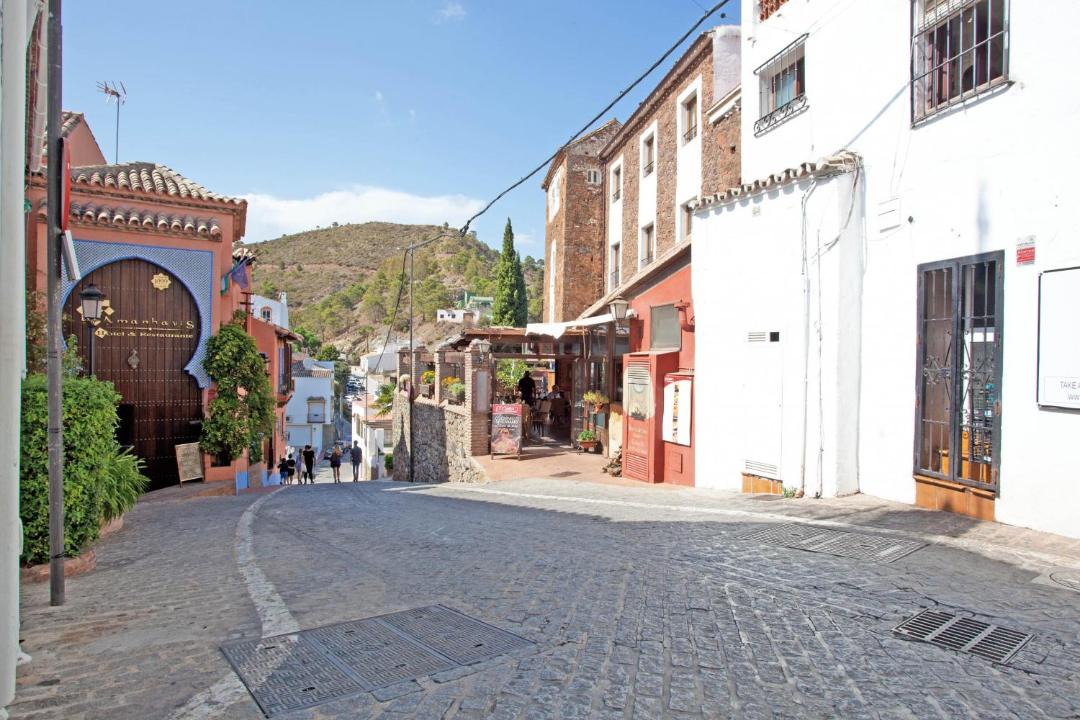 Photo of Buildings in Benahavis