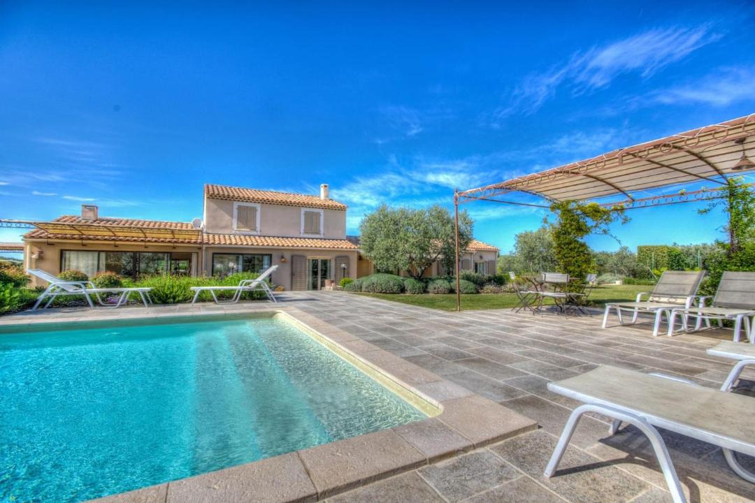 Photo of Outdoor in Eygalieres