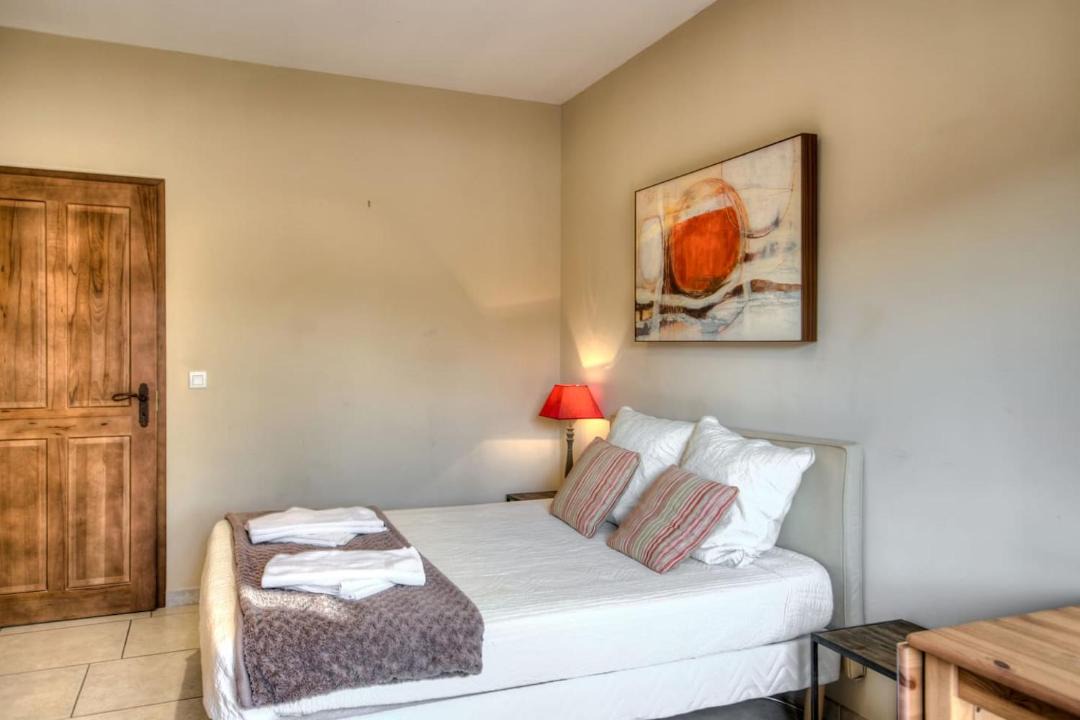 Photo of Bedroom in Eygalieres