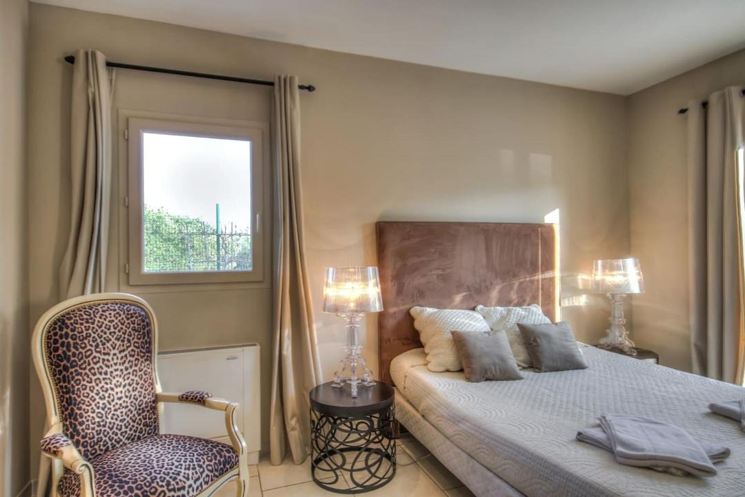 Photo of Bedroom in Eygalieres