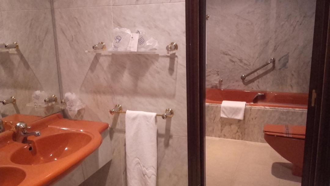 Photo of Bathroom in Vega de Tirados