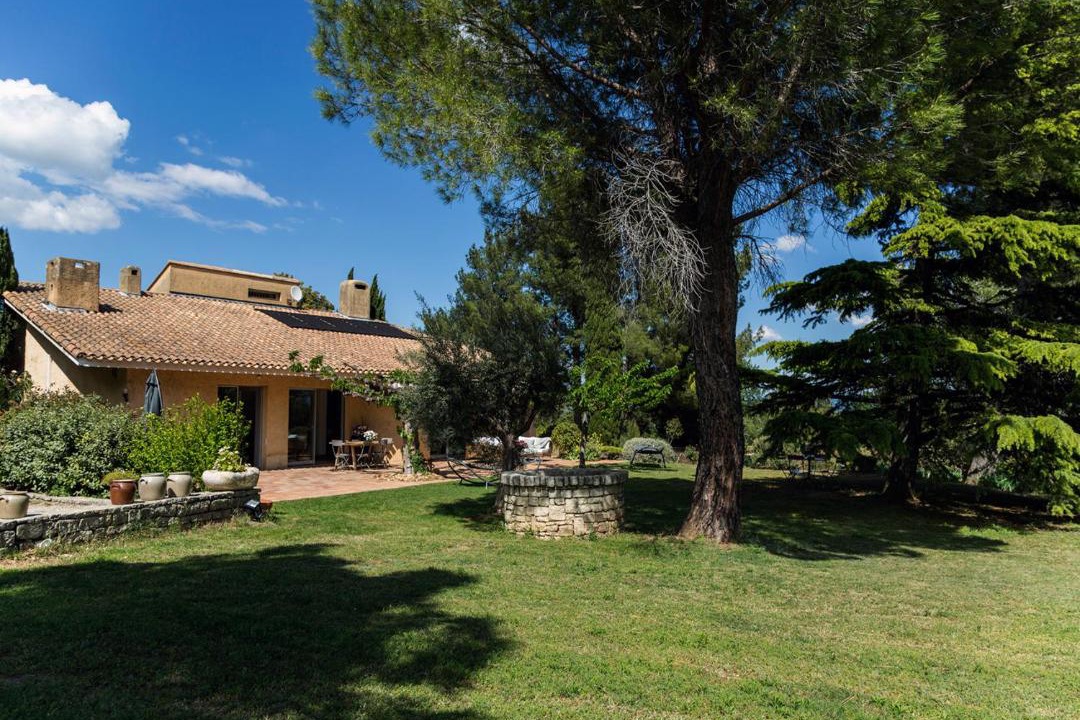 Photo of Others in Chateauneuf-de-Gadagne