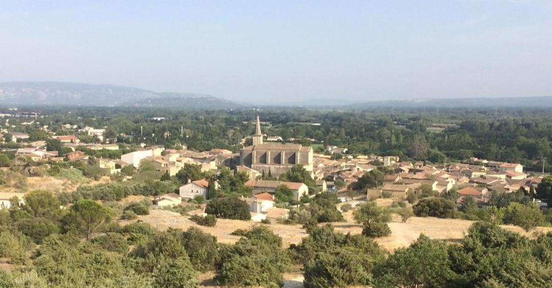 Photo of Buildings in Caumont-sur-Durance