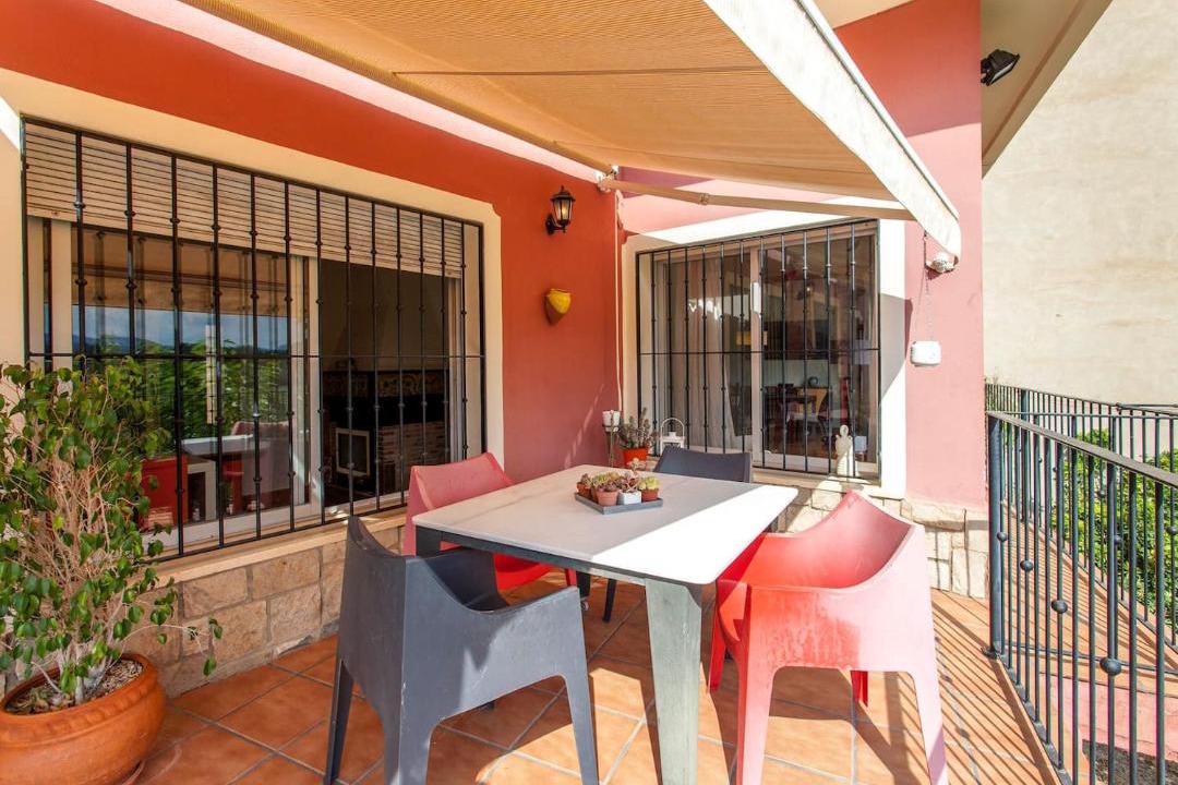 Photo of Patio Balcony in Pedralba