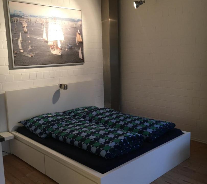 Photo of Bedroom in Russee - Hammer