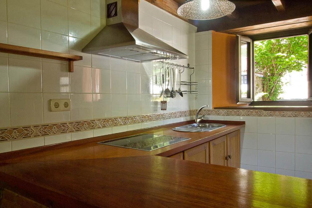 Photo of Kitchen in Redo