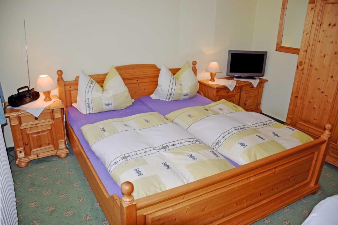 Photo of Bedroom in Loddin