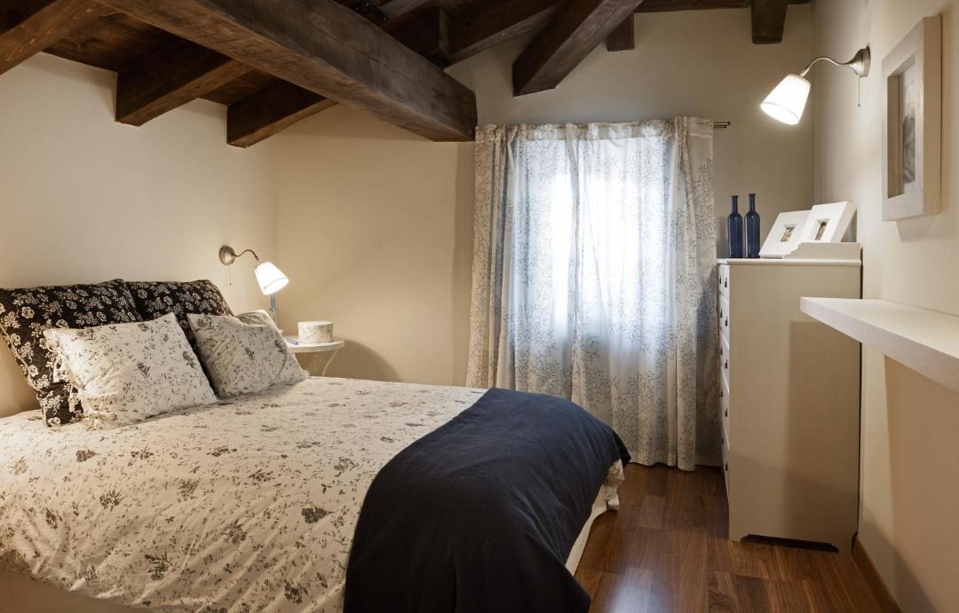 Photo of Bedroom in Majaelrayo