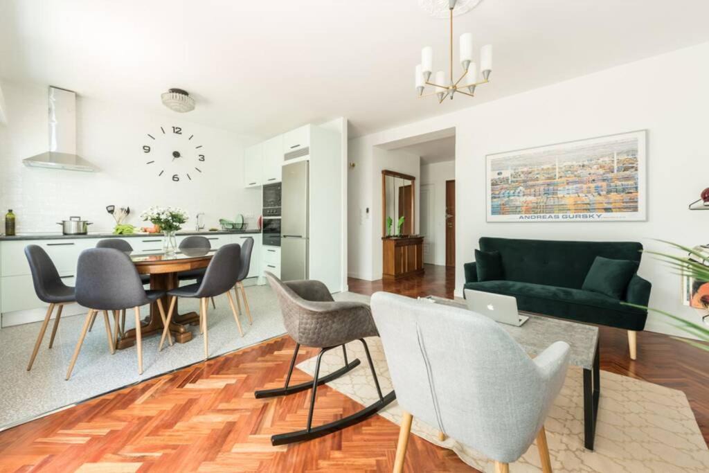 Photo of Livingroom in Embajadores