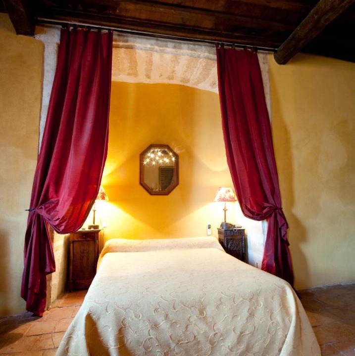 Photo of Bedroom in Arpaillargues-et-Aureillac