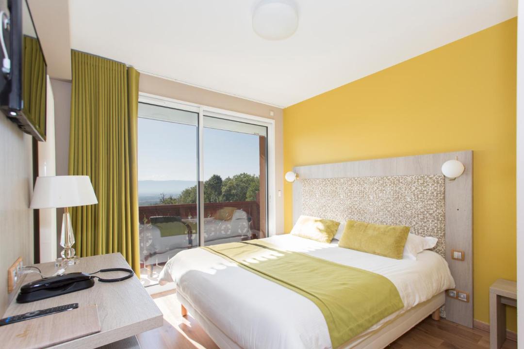 Photo of Bedroom in Crozet