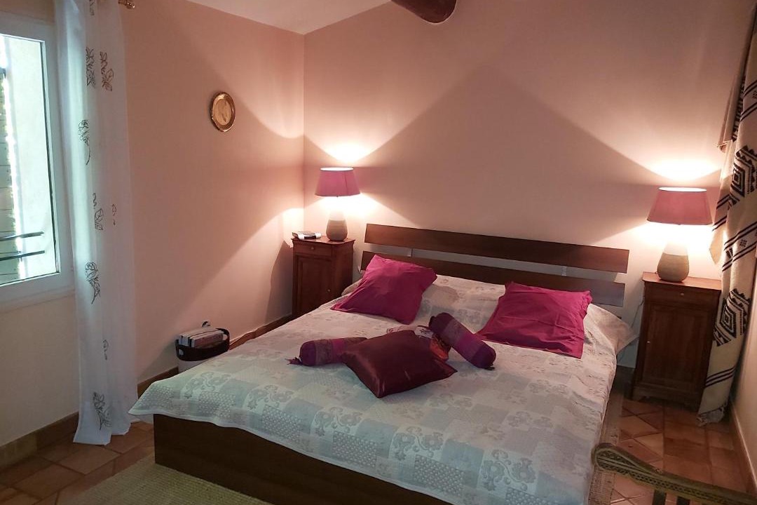 Photo of Bedroom in Rousset