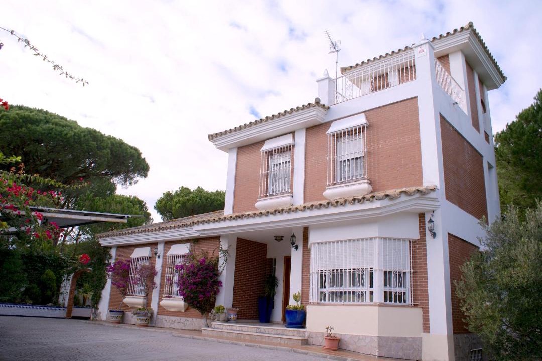 Photo of Buildings in Cabo Roche