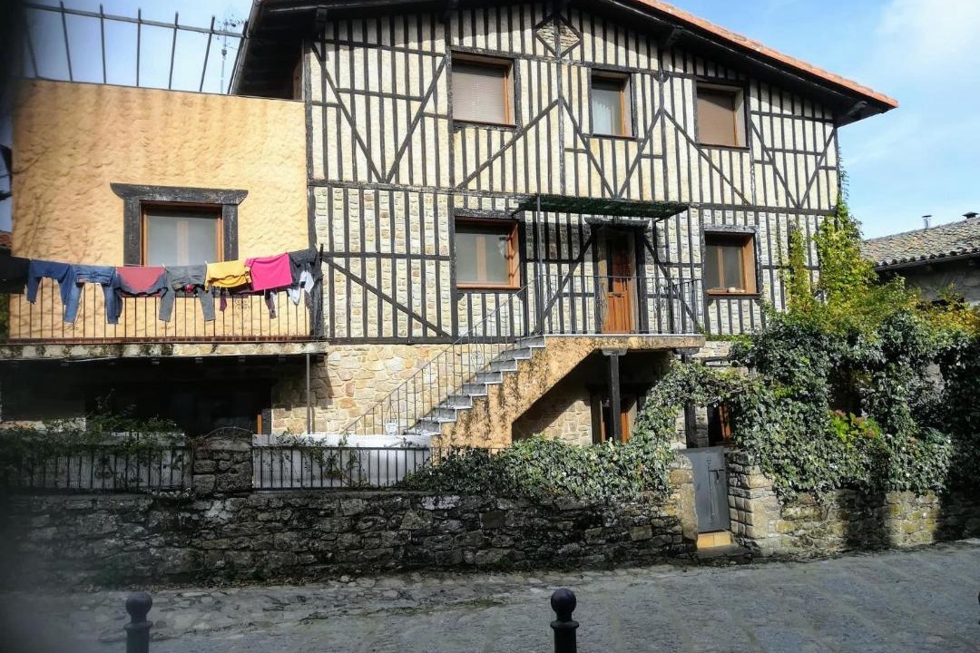 Photo of Buildings in La Alberca