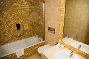 Photo of Bathroom in Sevilla Este