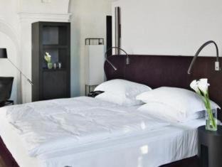 Photo of Bedroom in Santa Catalina