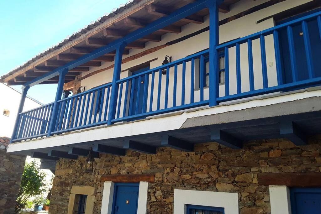 Photo of Buildings in Santiago Millas