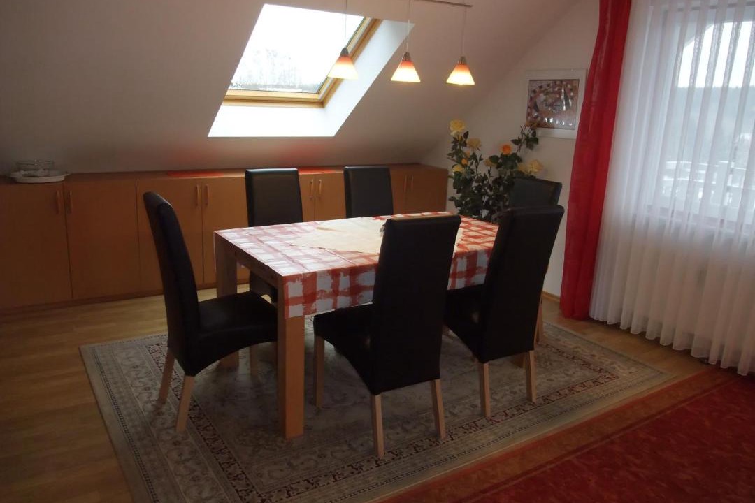 Photo of Livingroom in Elend