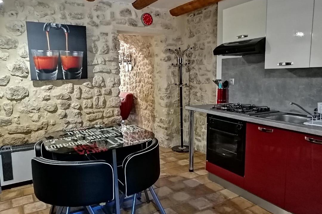 Photo of Kitchen in Bourdic