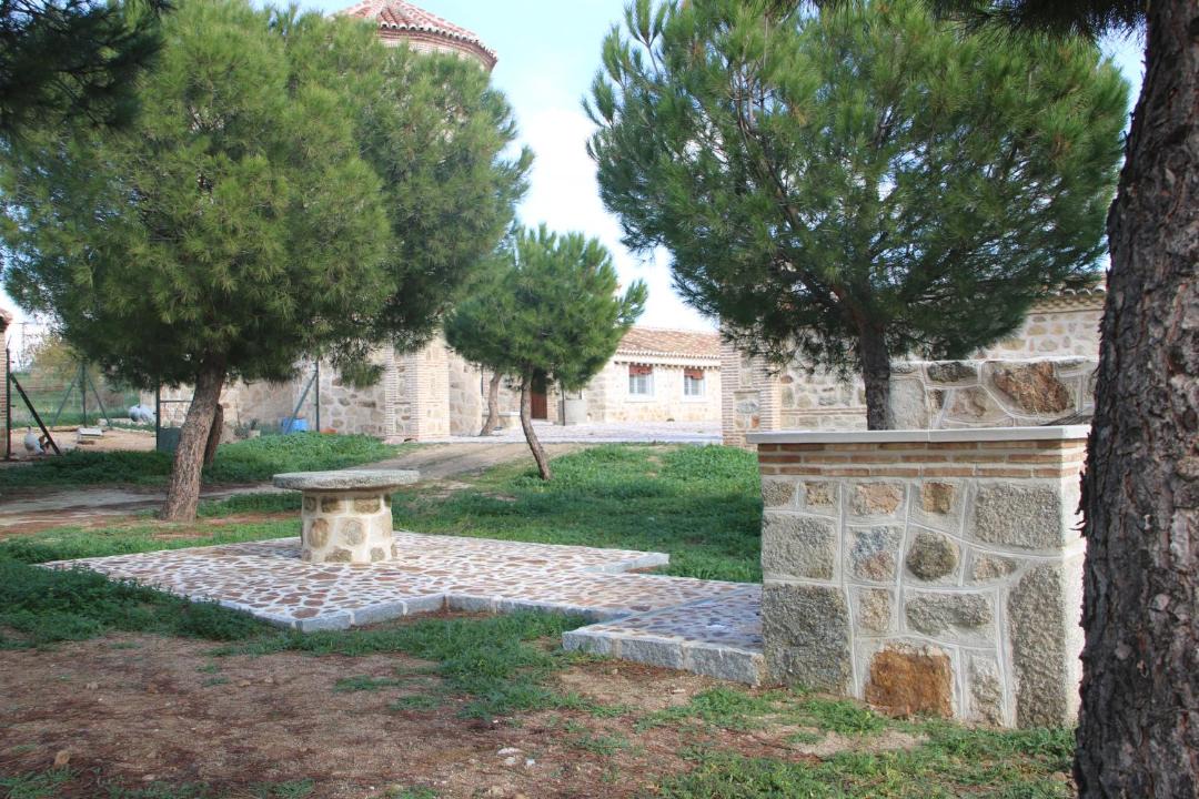 Photo of Others in Orgaz