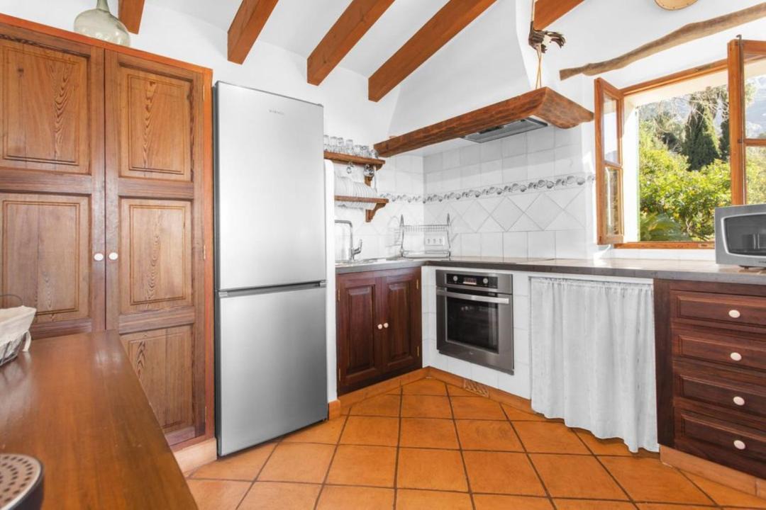 Photo of Kitchen in Biniaraix