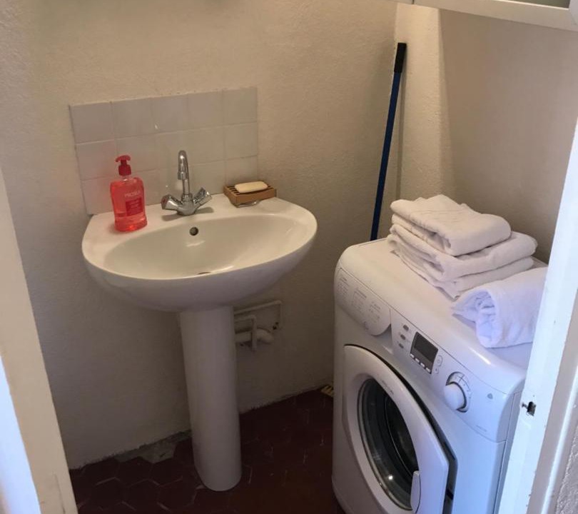 Photo of Bathroom in Quartier du Panier