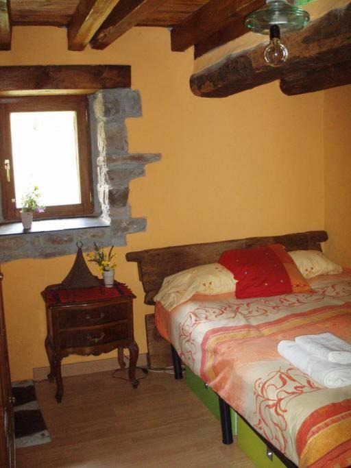 Photo of Bedroom in Espinosa de los Monteros