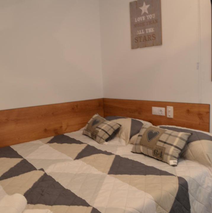 Photo of Bedroom in Roses Town Center