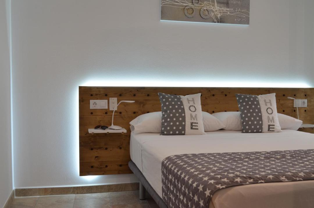 Photo of Bedroom in Roses Town Center