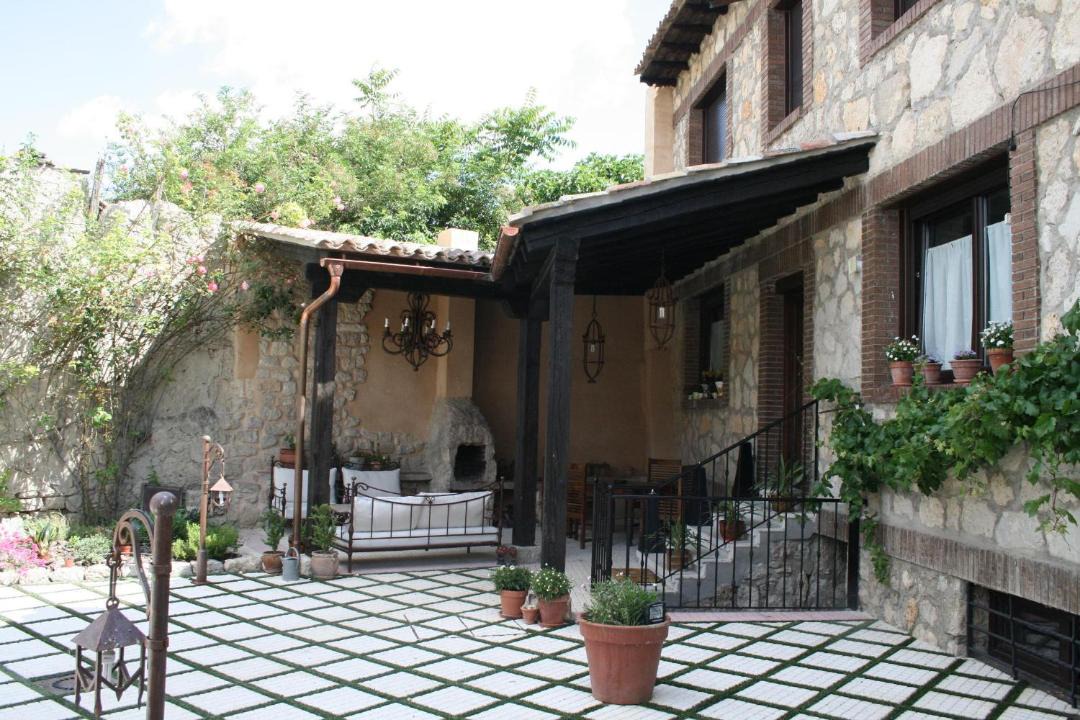 Photo of Others in Ampudia