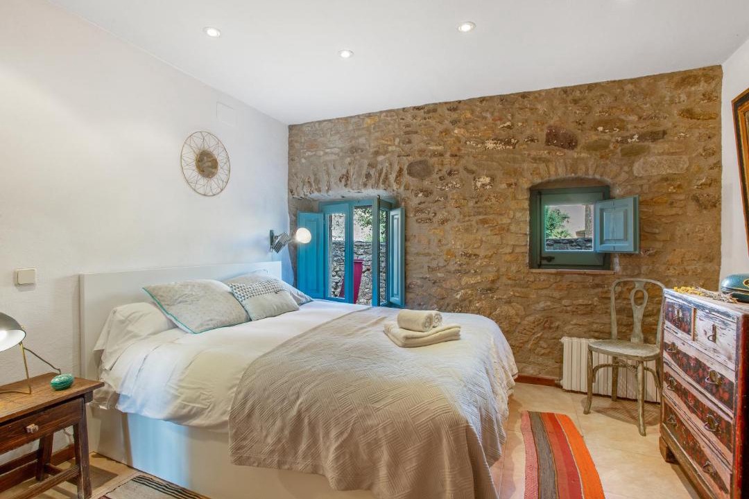 Photo of Bedroom in Peratallada