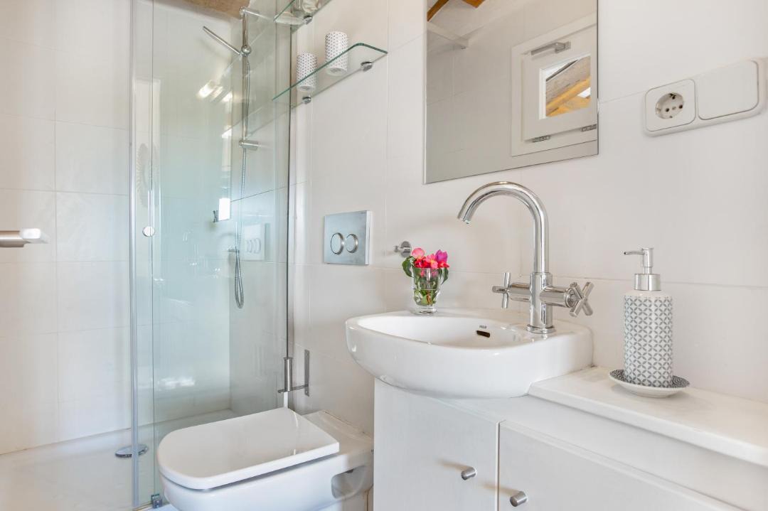 Photo of Bathroom in Peratallada