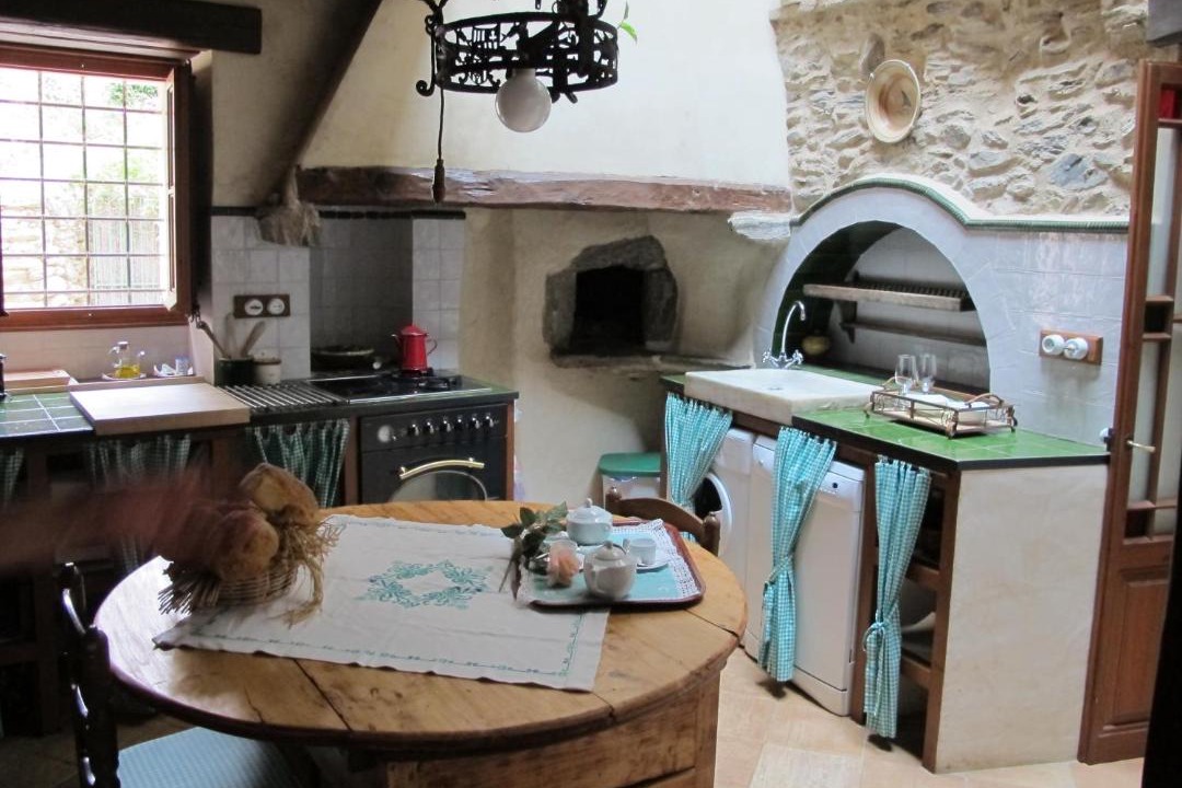 Photo of Kitchen in La Vall de Santa Creu