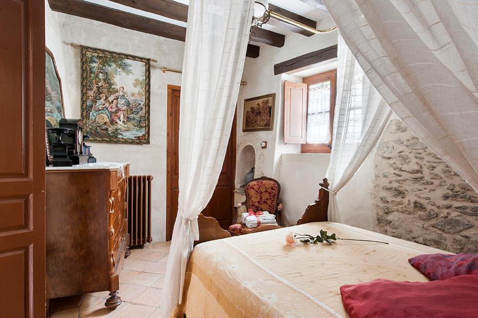 Photo of Bedroom in La Vall de Santa Creu