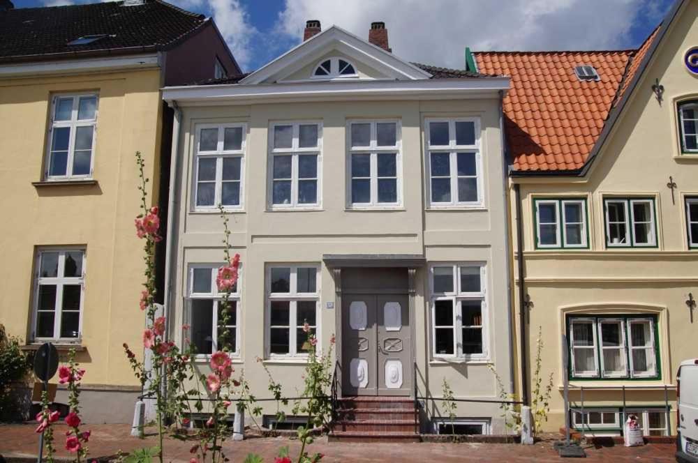 Photo of Buildings in Glueckstadt