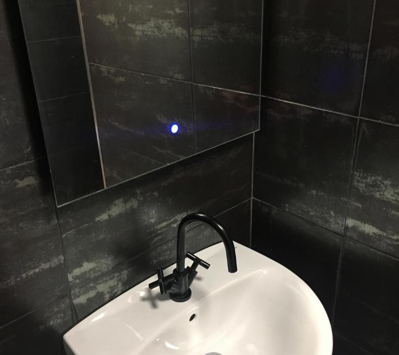 Photo of Bathroom in La Linea de la Concepcion