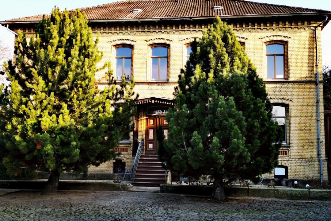 Photo of Buildings in Leinde